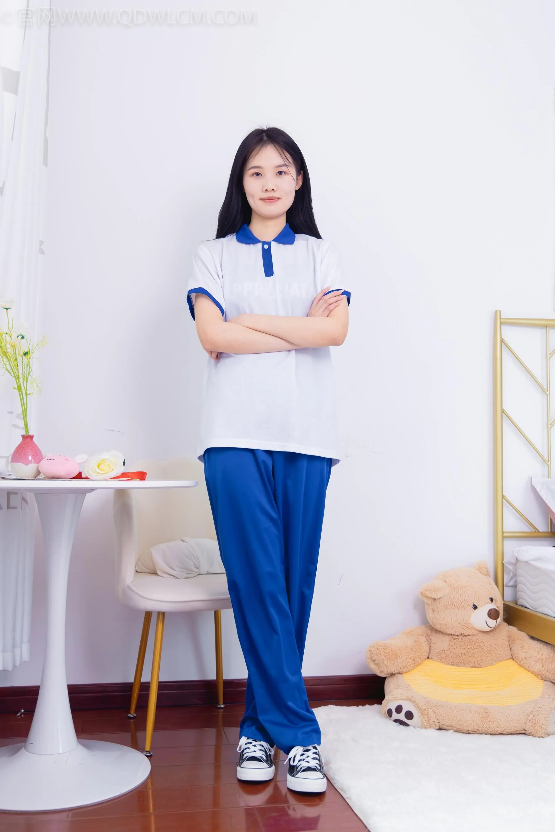 物恋传媒 NO.1515 颜颜-校园时的她 [151P]插图8